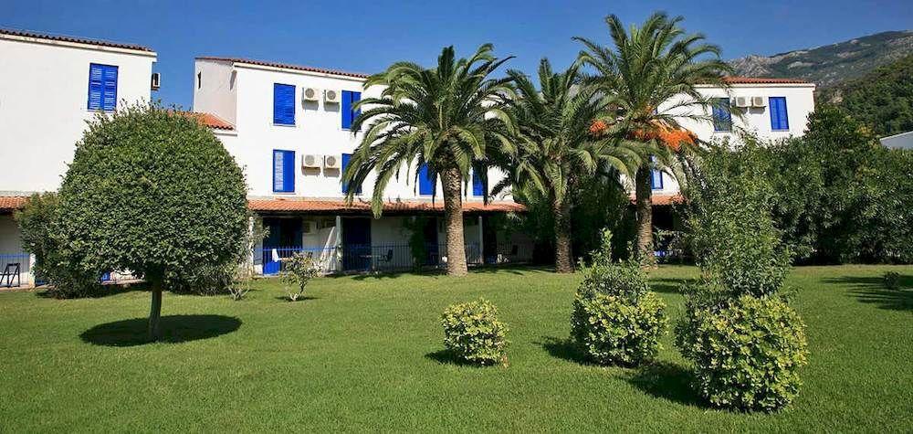 Hotel Slovenska Plaza Lux بودفا المظهر الخارجي الصورة
